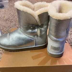 Girls UGG boots size 4